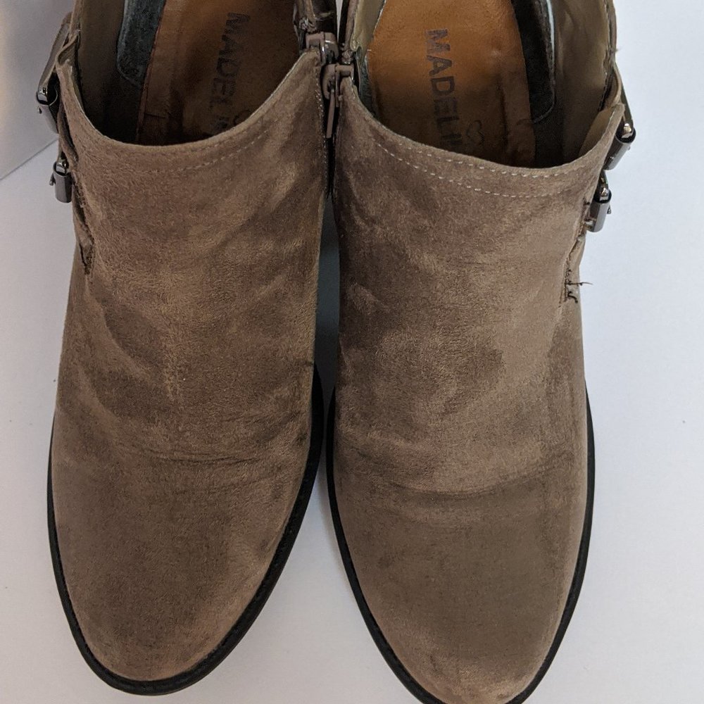 MADELINE Tan Suede Wedge Boots Women's Size 8.5 - Picture 4 of 4
